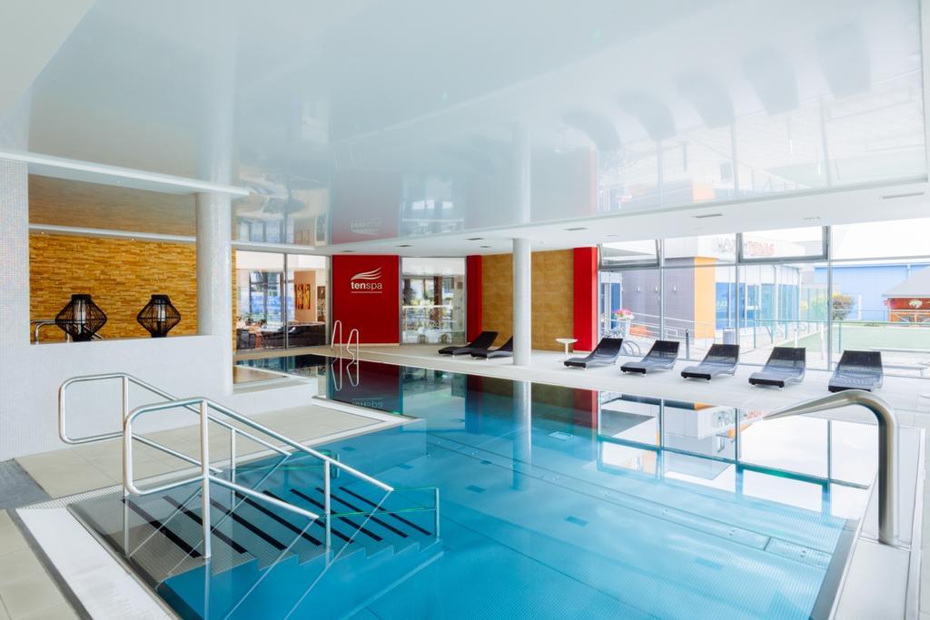Hotel Tenis Zwoleń Zewnętrze zdjęcie
