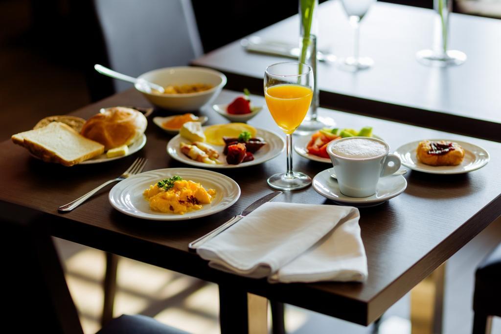 Hotel Tenis Zwoleń Zewnętrze zdjęcie