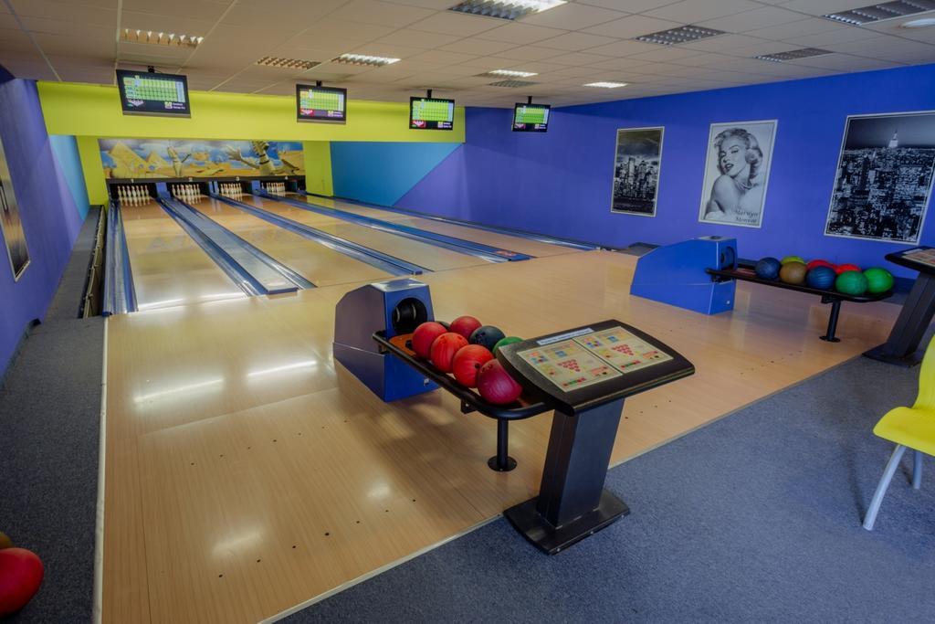 Hotel Tenis Zwoleń Zewnętrze zdjęcie